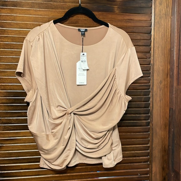 NWT Express Body Contour Compression Crew Neck Twist Front Tee in Pecan - Picture 4 of 8